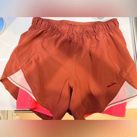Brooks chaser 2 in 1 shorts - Picture 1 of 6